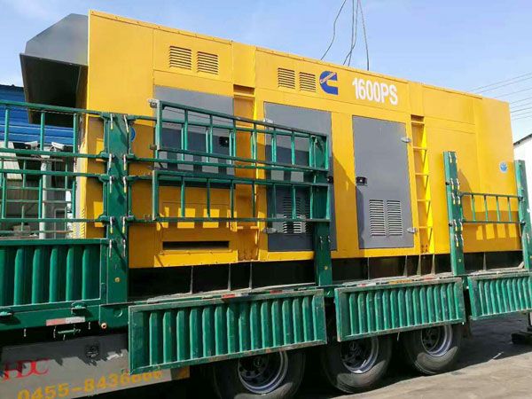 普陀测量水冷式机油散热器密封件尺寸时的注意事项有哪些？